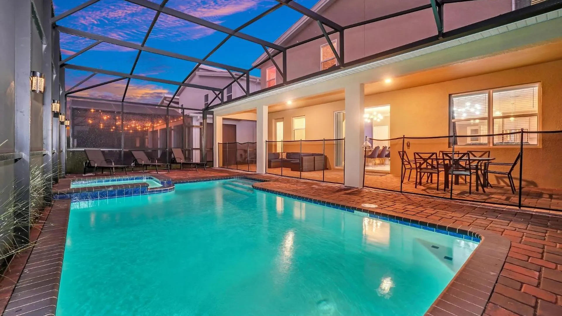 9bd 5bath /lake View/ Bbq Grill/ Pool Heat *