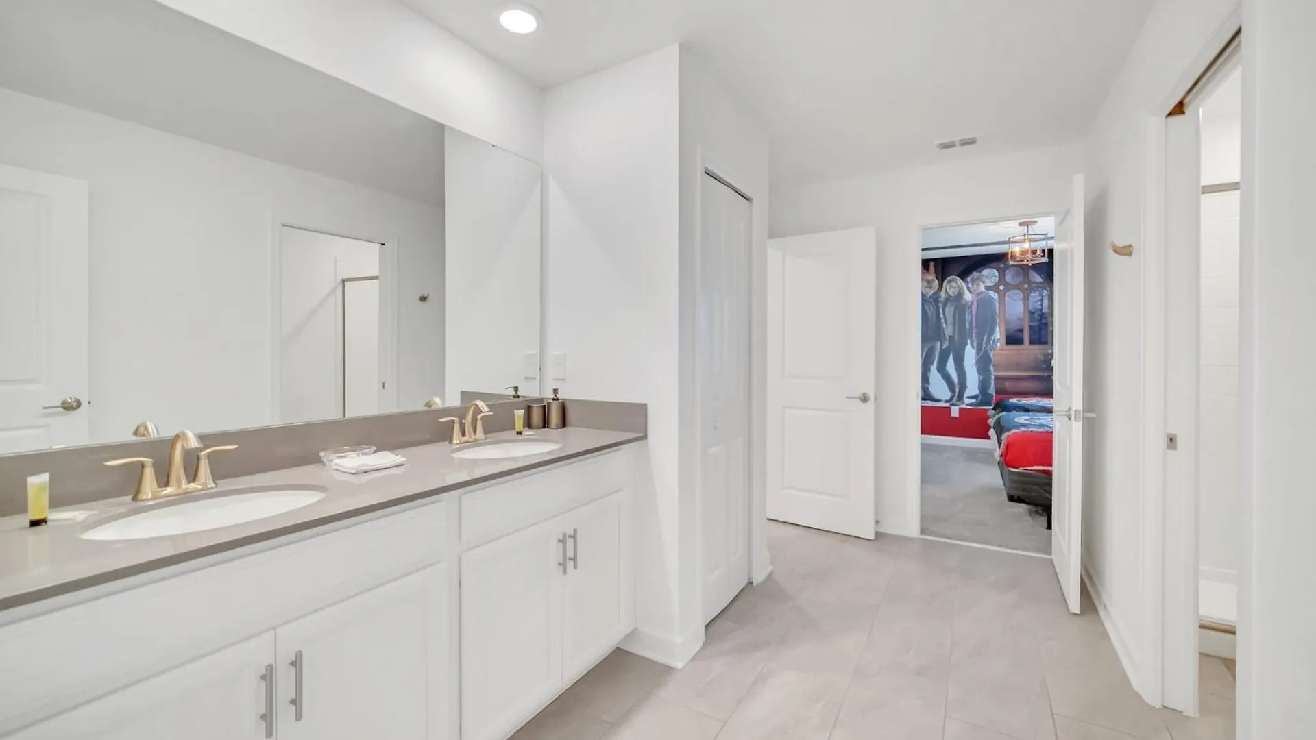 Perfect 9 Bed 5 Bath Home/games Room/ Private Pool Kissimmee