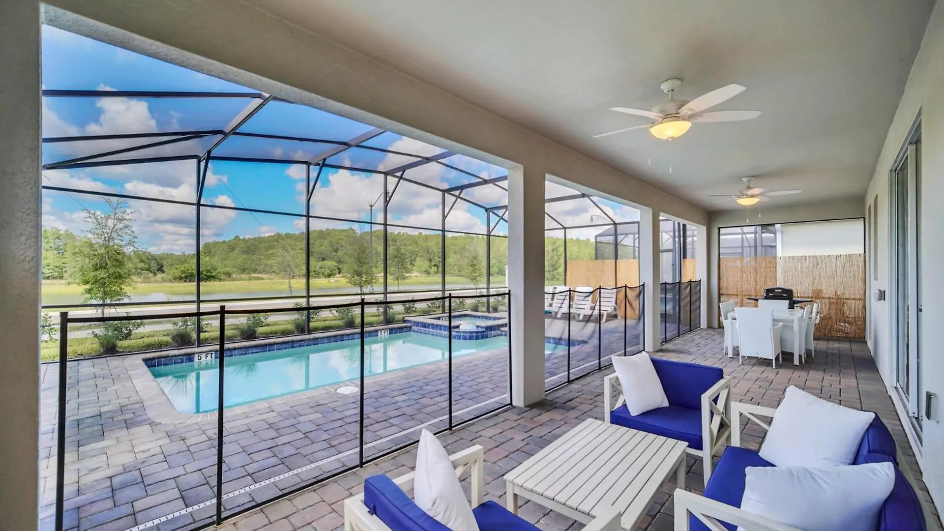 Perfect 9 Bed 5 Bath Home/games Room/ Private Pool Holiday home *