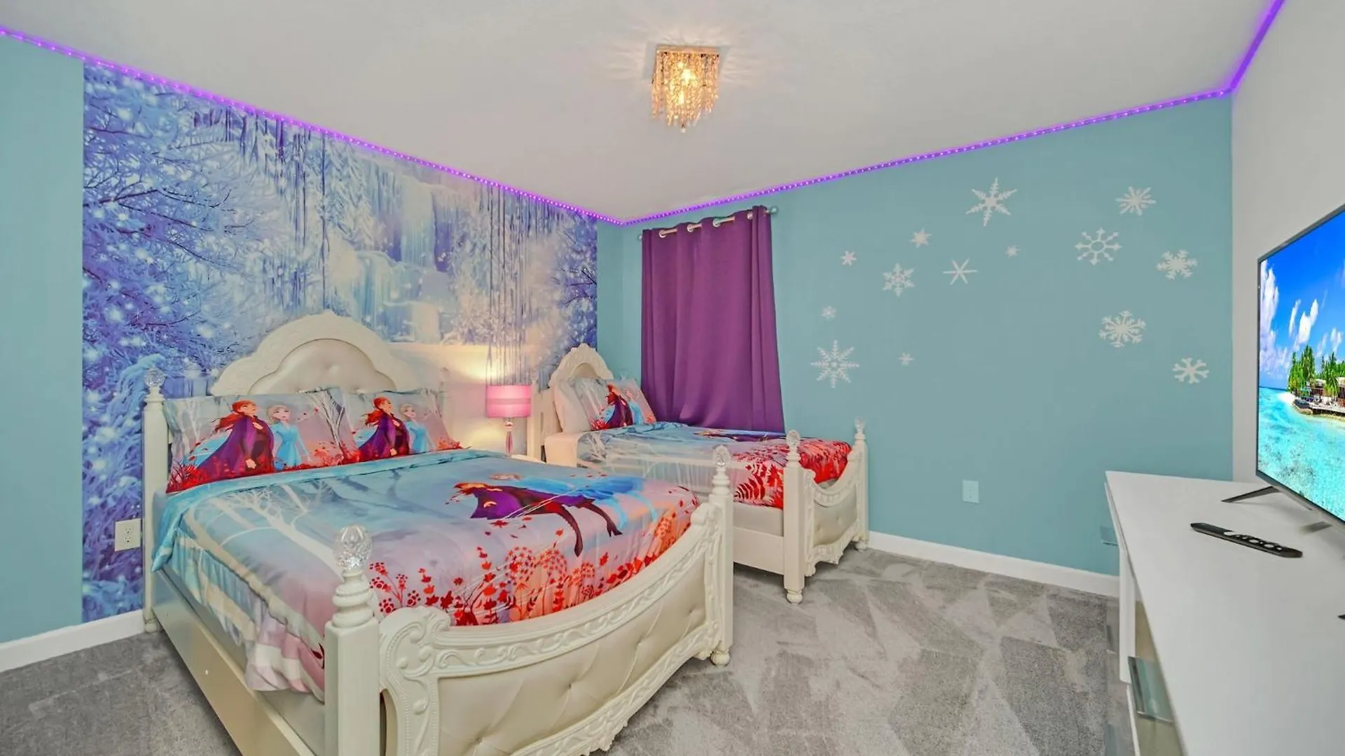 Perfect 9 Bed 5 Bath Home/games Room/ Private Pool Holiday home Kissimmee