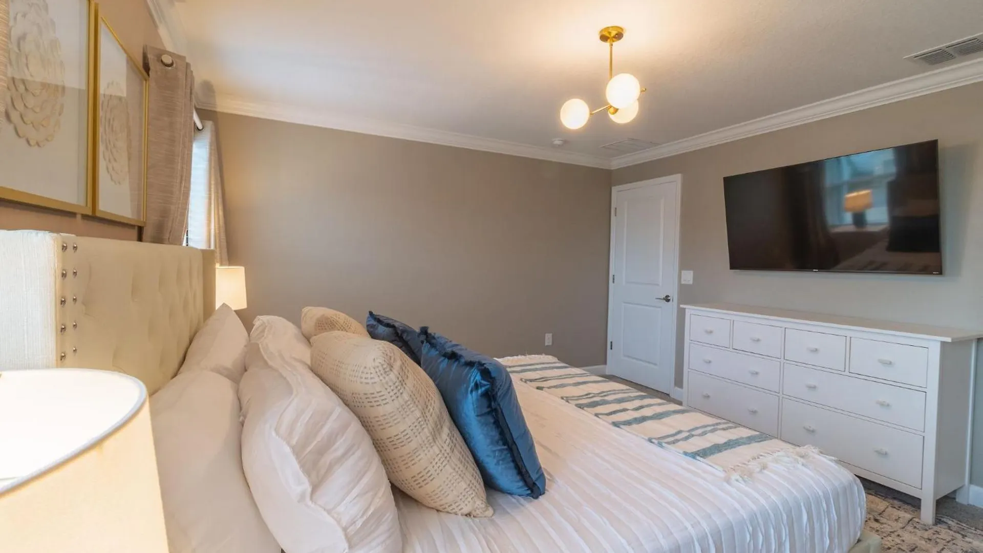 Holiday home Brand New 4 Bed In Community- Water Park *