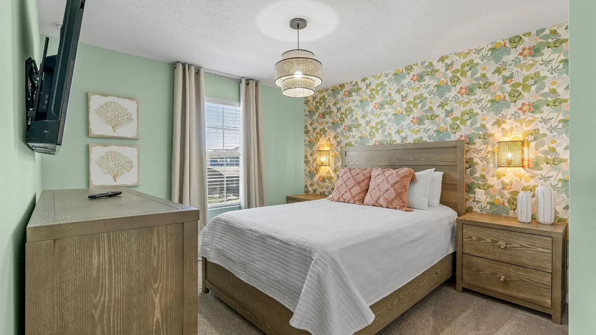 6br/5ba Luxurious With Private Pool *
