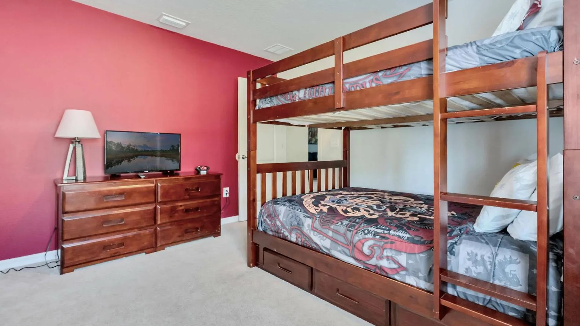 Windsor At Westside 1220 By Villa