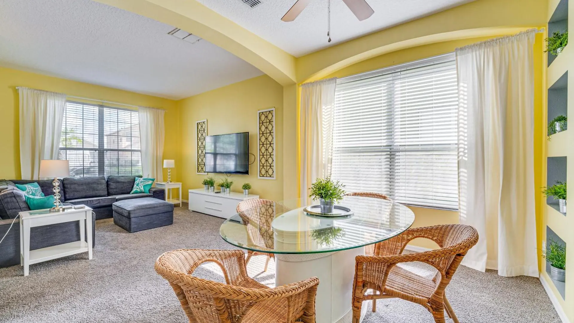 Holiday home Family With Theatre 5 Mi To Walt World! Kissimmee