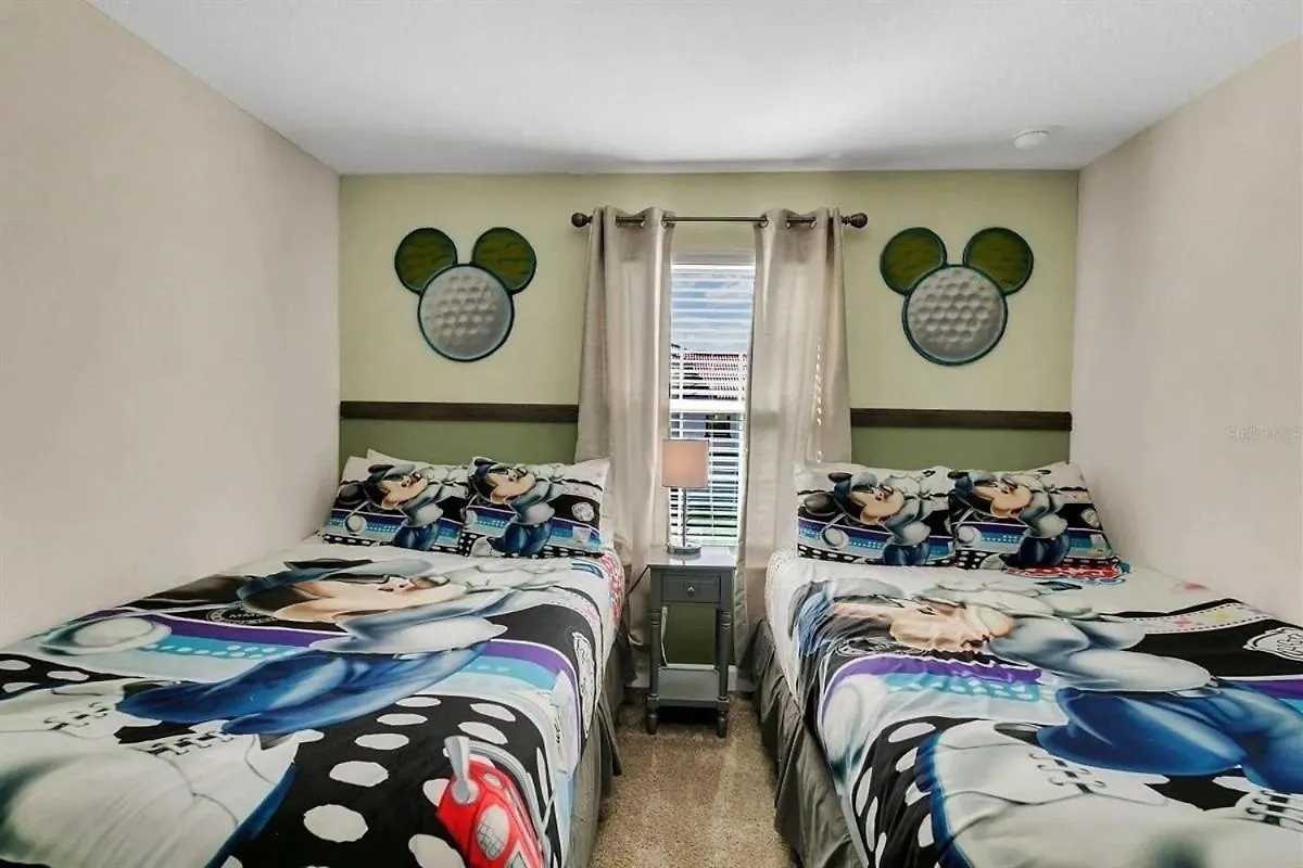 4838 - 5q/4b Storey * C/ Piscina * Villa *