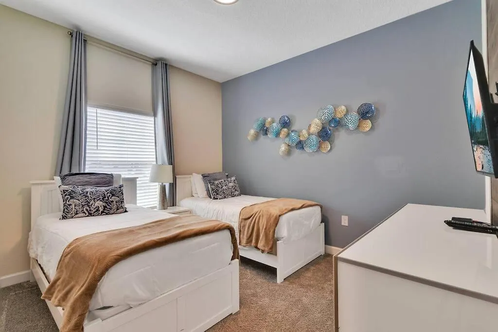 Dream 4839 Thownhome At Storey *