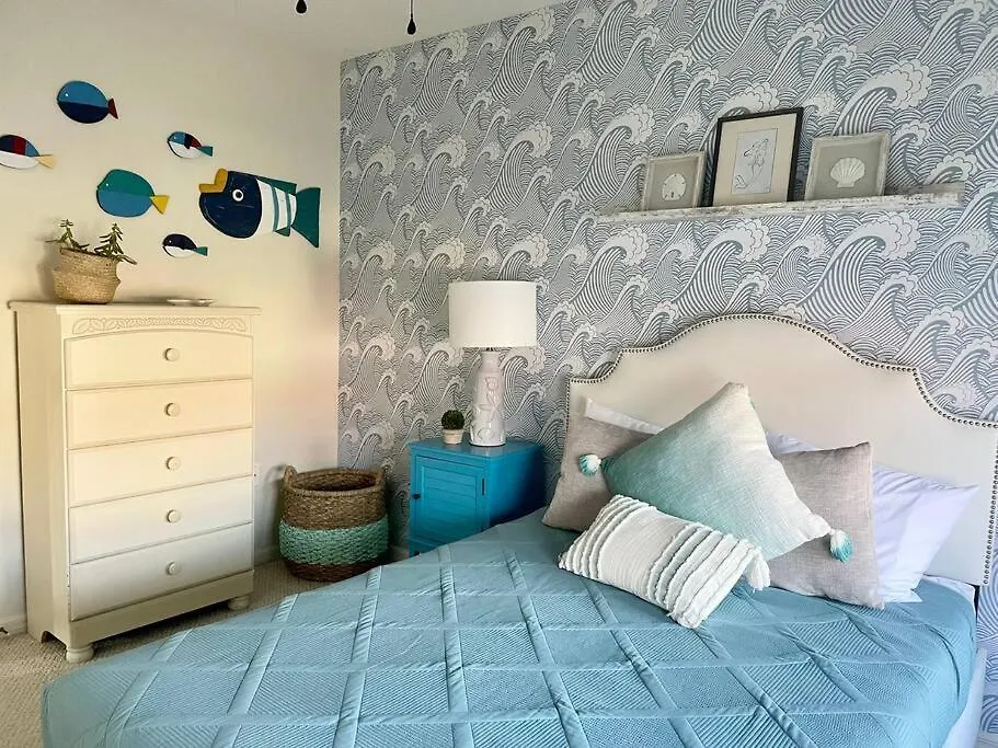 Townhome 10 Miles From Disney!