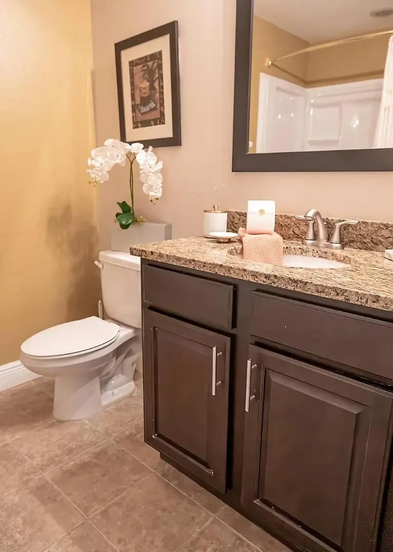 Spacious Townhome In Champions Gate