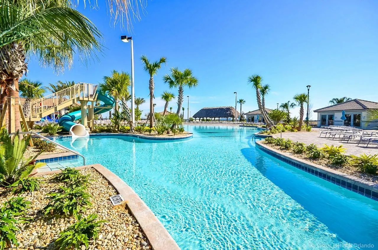 4-bedroom Townhome With Bbq Grill And Pool Holiday home *