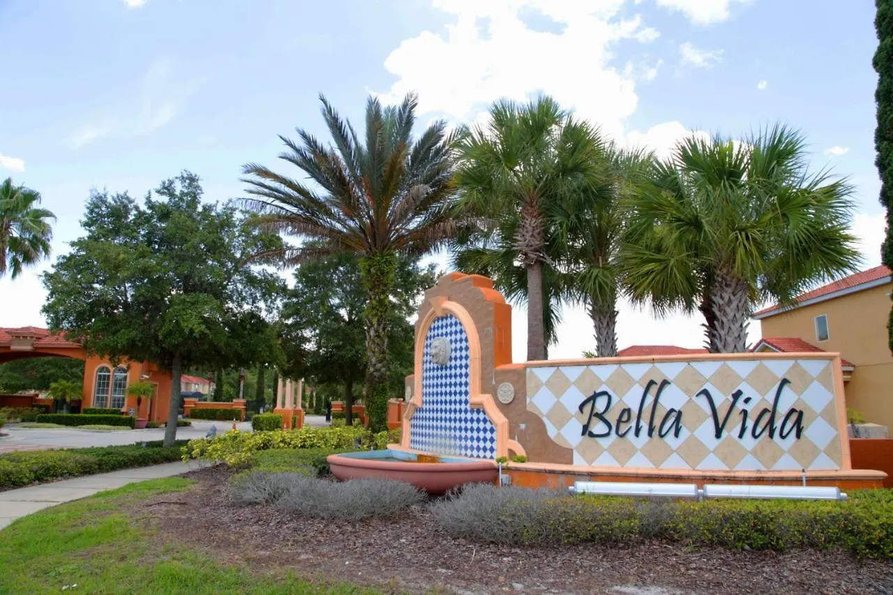 Holiday home 4-bedroom Townhome With Private Pool And Bbq Grill