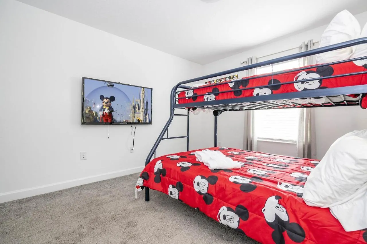 4-bedroom Townhome With Bbq Grill And Pool Kissimmee