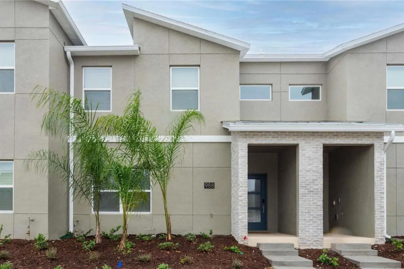 4-bedroom Townhome With Bbq Grill And Pool Holiday home *