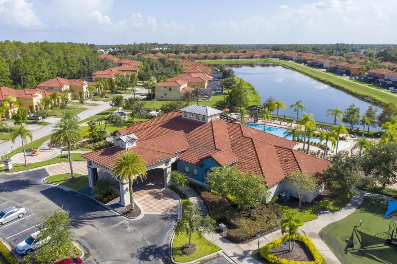 4-bedroom Townhome With Private Pool And Bbq Grill * Kissimmee
