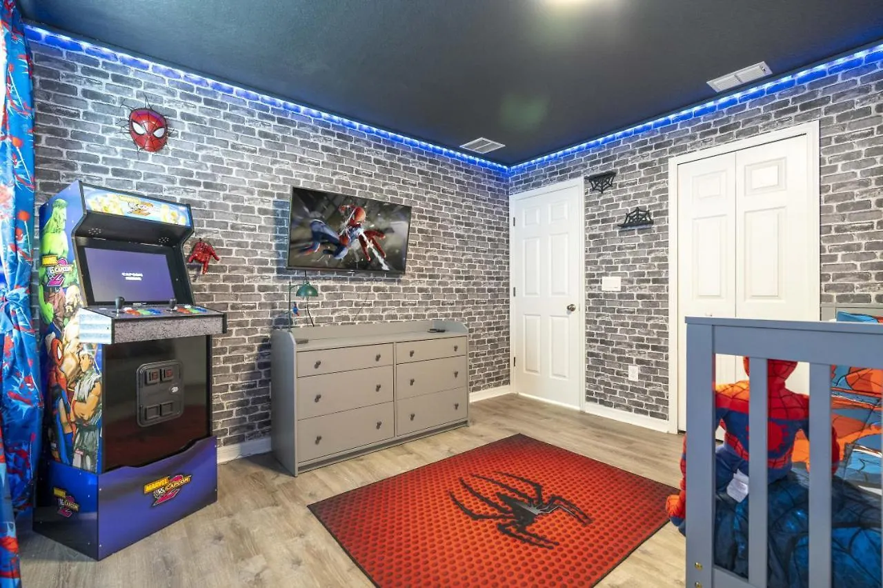 4-bedroom Townhome With Private Pool And Bbq Grill