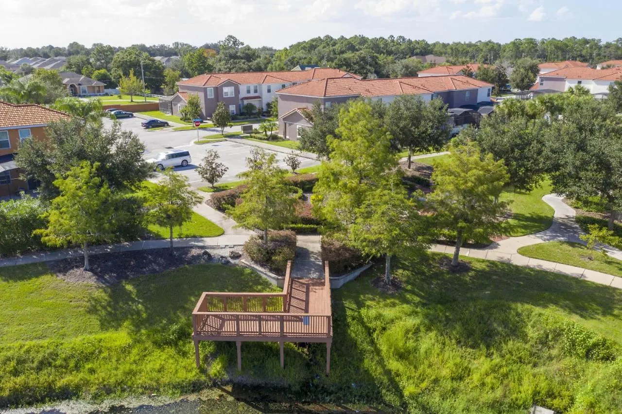 Holiday home 4-bedroom Townhome With Private Pool And Bbq Grill *