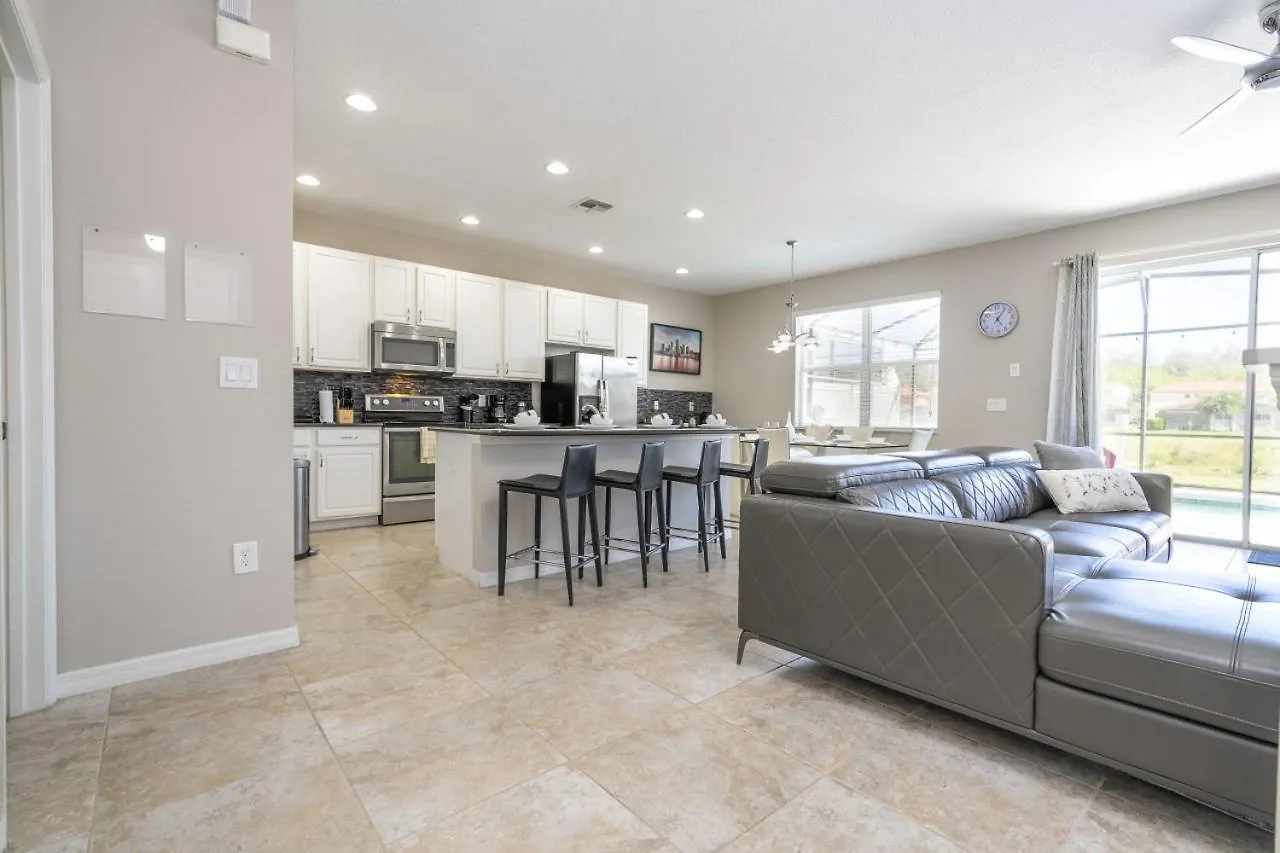 Holiday home 4-bedroom Townhome With Private Pool And Bbq Grill Kissimmee