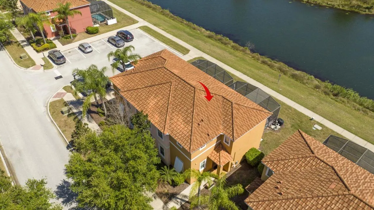 Holiday home 4-bedroom Townhome With Private Pool And Bbq Grill *
