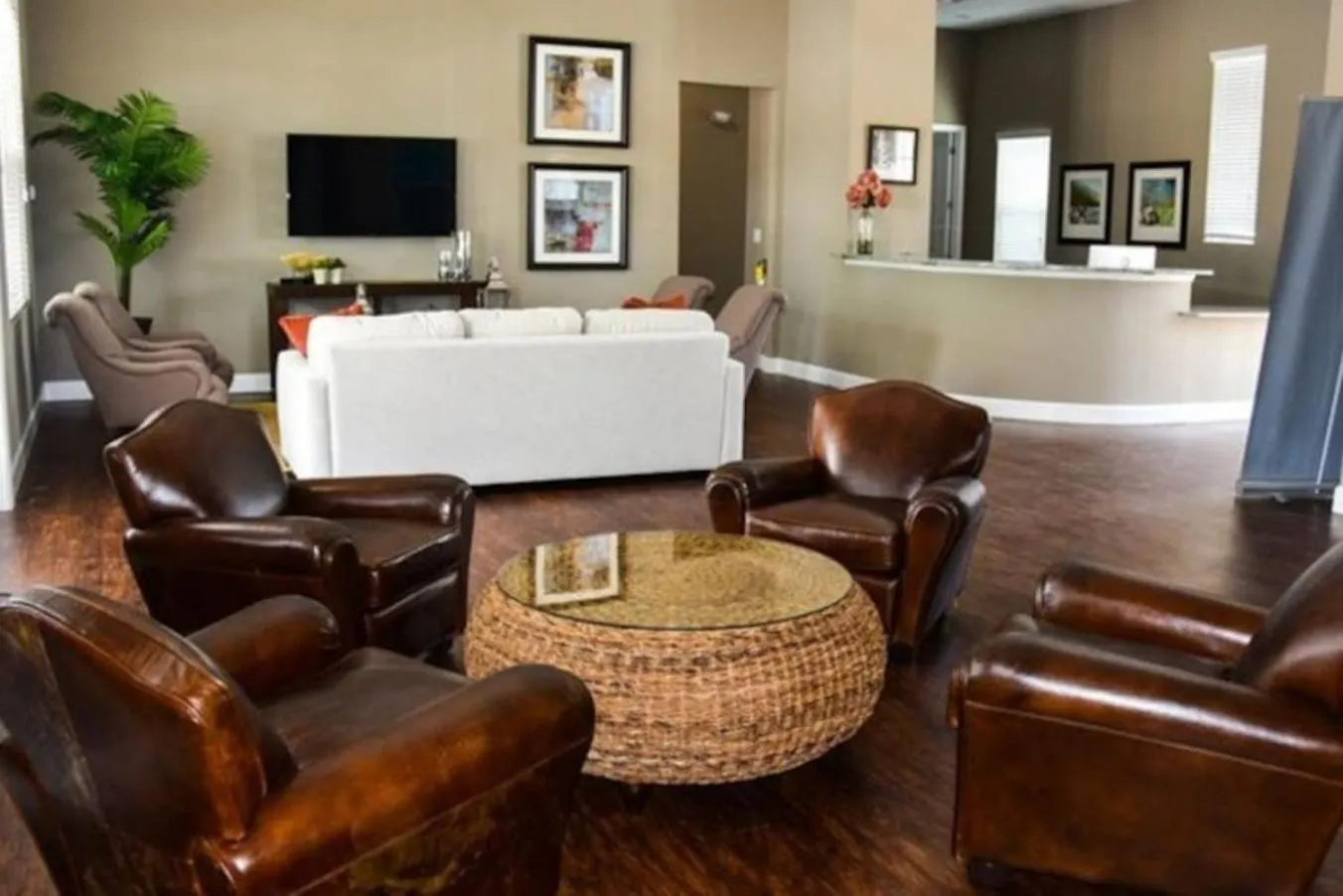 Amazing Townhouse In Gated Community 10' To Disney! *