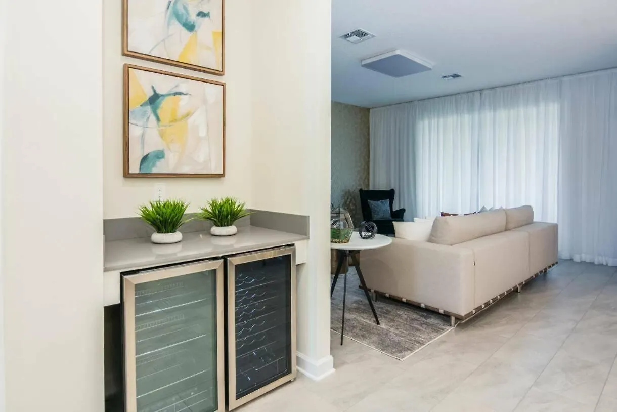 Holiday home Storey 6 Bedroom Vacation 2807 *