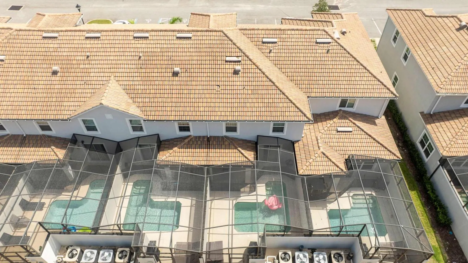 Srunning 4bd With Pool At Storey 4821 Holiday home *