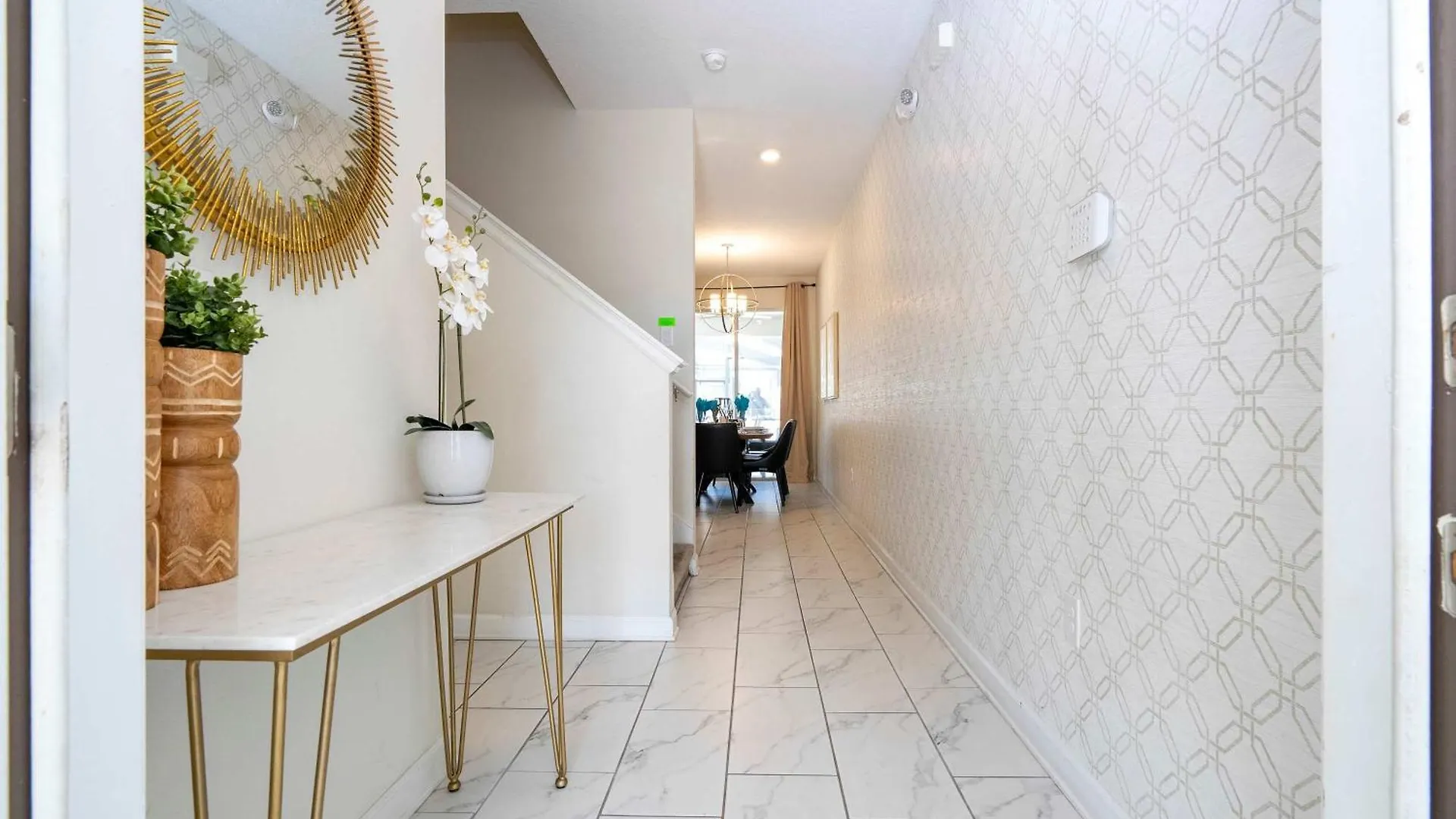 Srunning 4bd With Pool At Storey 4821