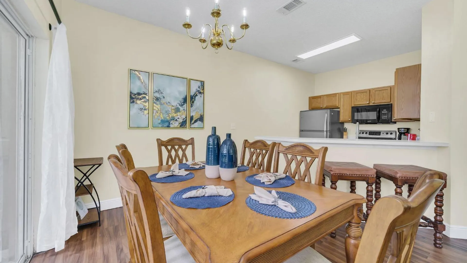 Pool, Sauna, Great Amenities, Frozen Themed Holiday home Kissimmee