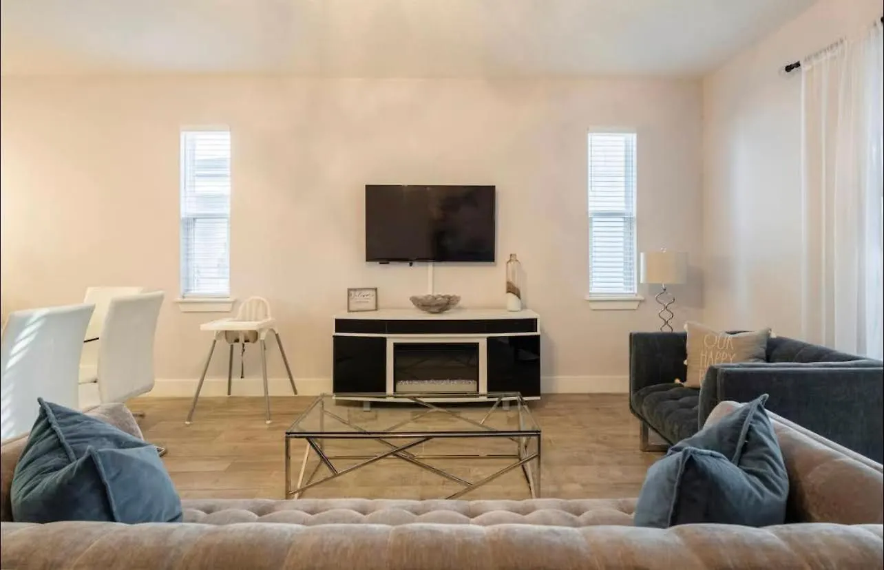 Holiday home Luxe Getaway - Karaoke - Games - Heated Pool Kissimmee