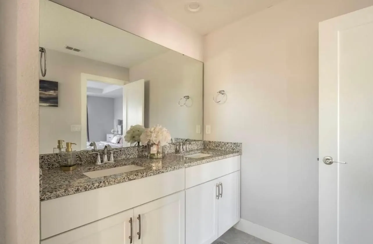 Holiday home Luxe Getaway - Karaoke - Games - Heated Pool