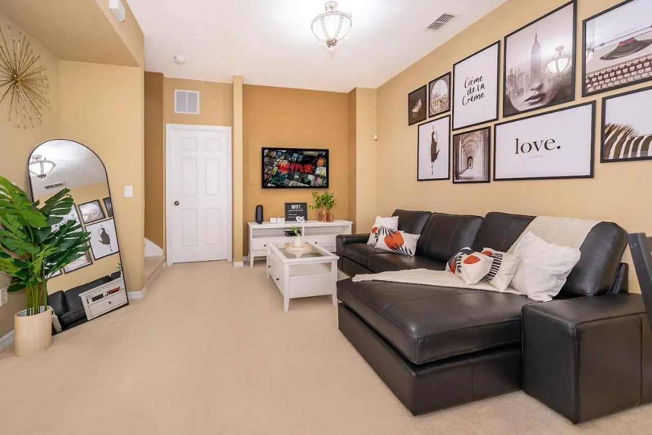 Epic Arty Retreat Near * Kissimmee