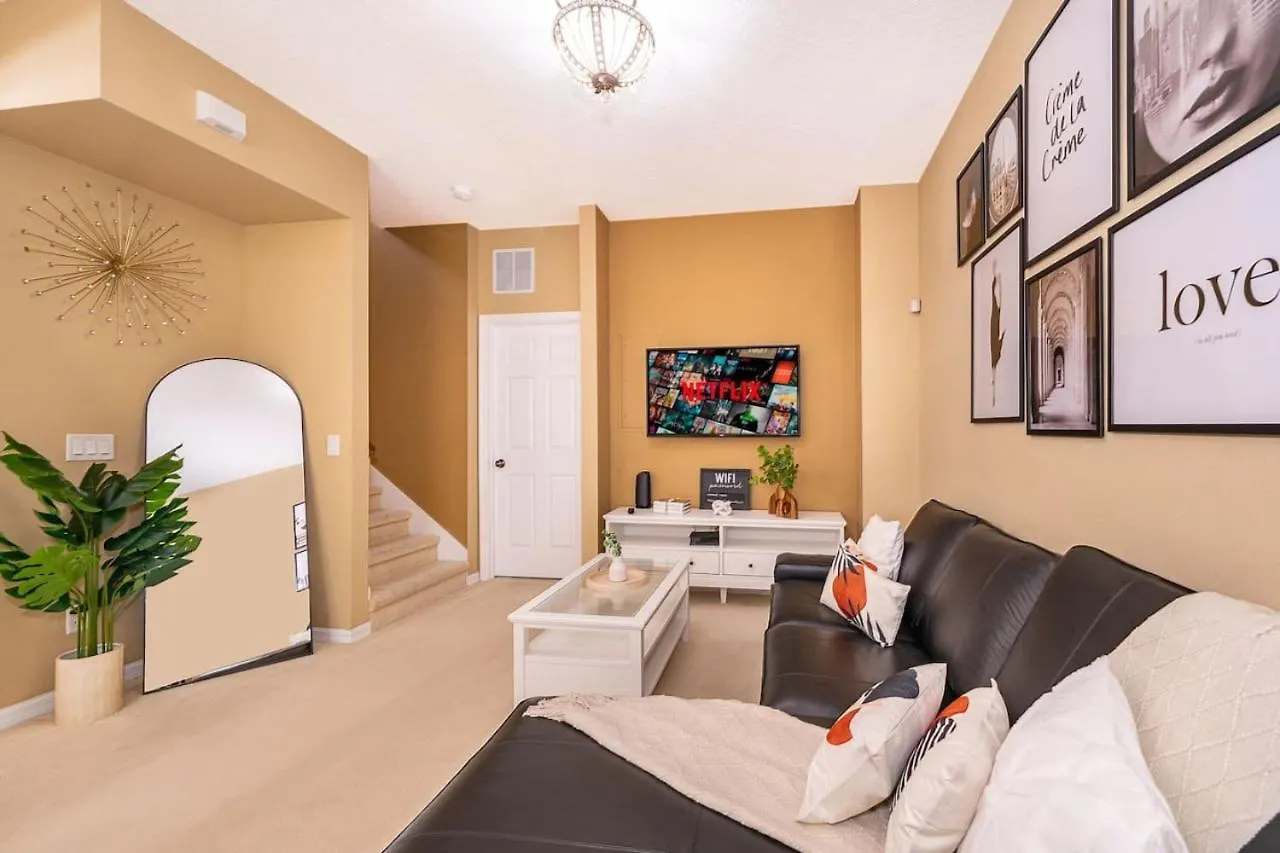 Holiday home Epic Arty Retreat Near Kissimmee