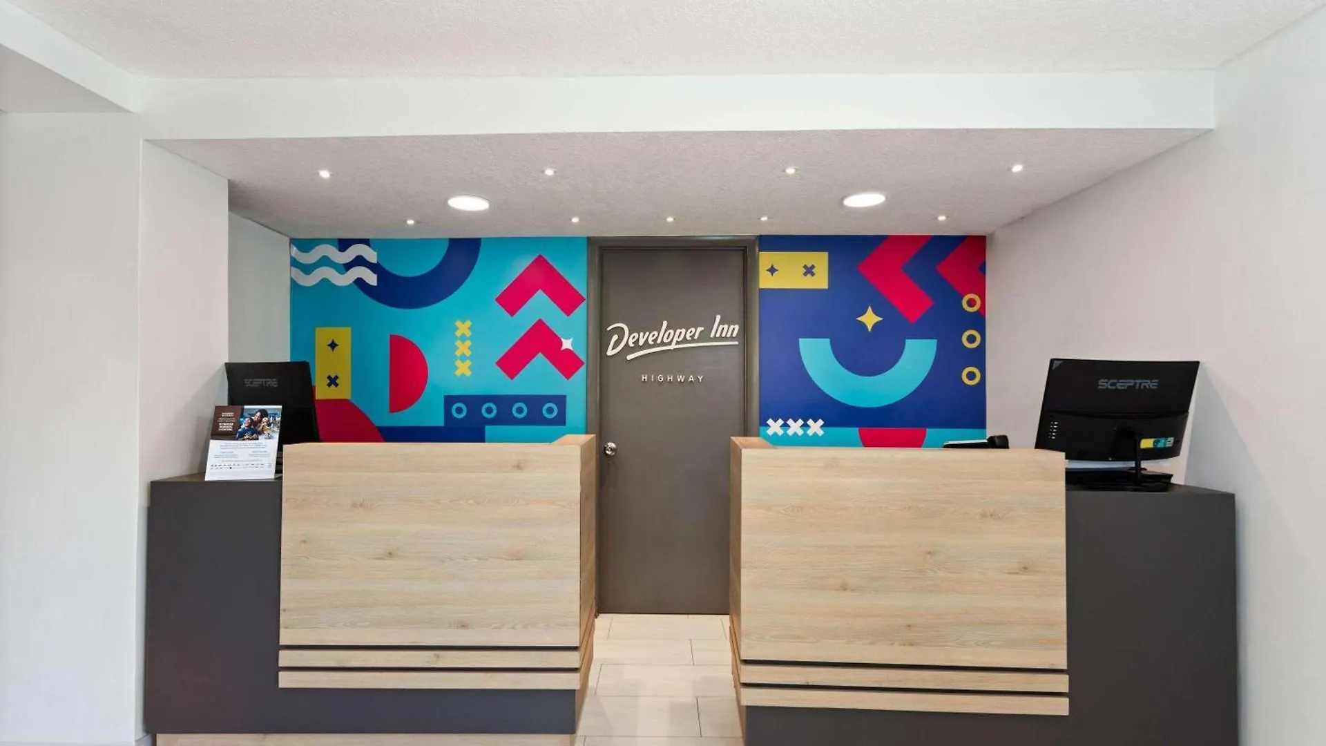 Hotel Developer Highway, A Howard Johnson By Wyndham 3*