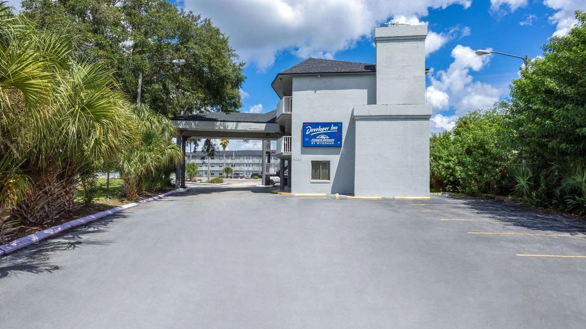 Developer Highway, A Howard Johnson By Wyndham Hotel Kissimmee