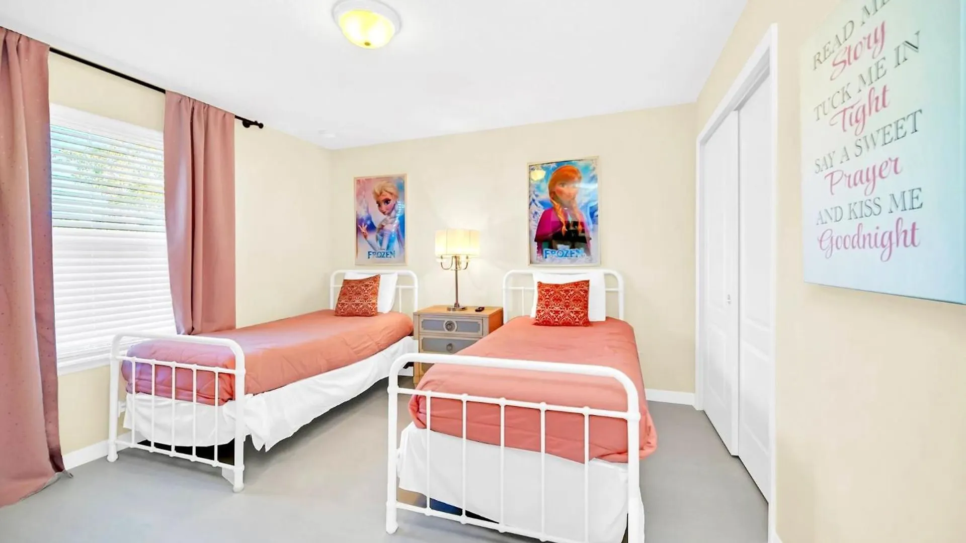 8889 - 8b/6b Luxury Mansion *near Disney* Villa