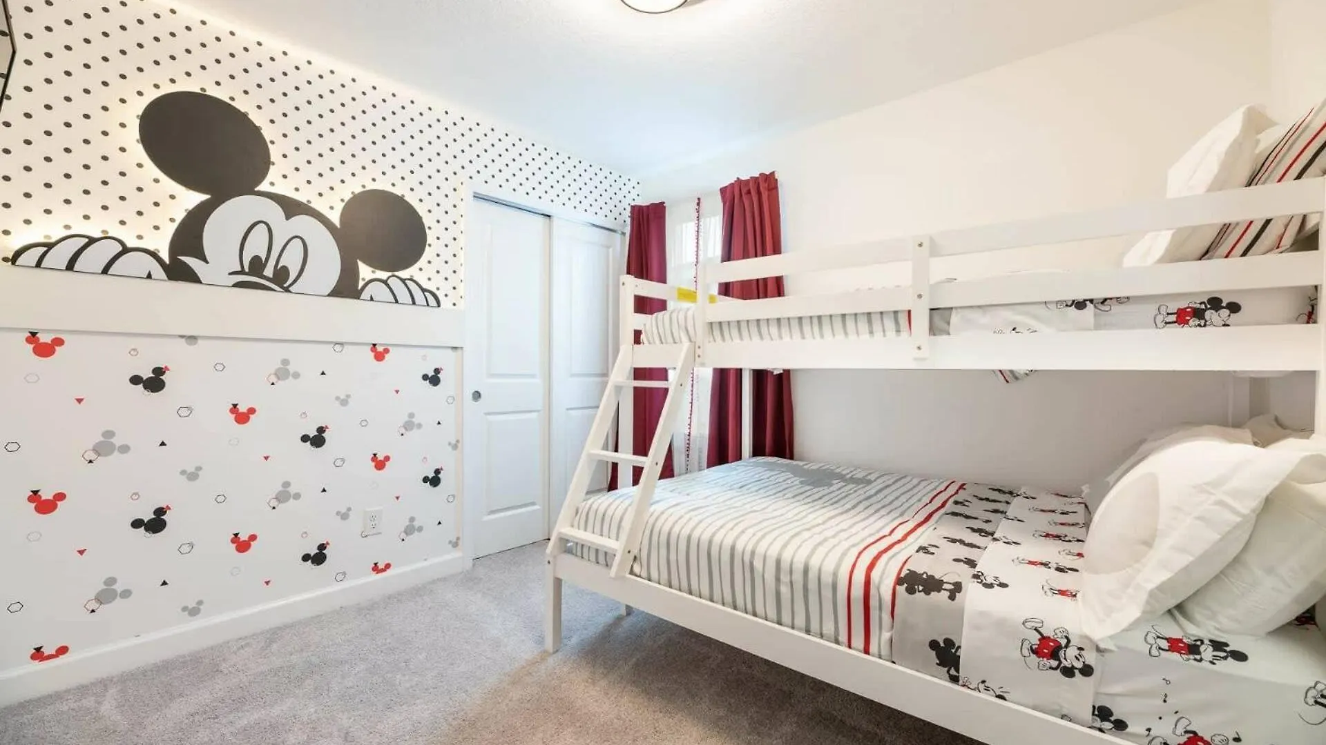 Holiday home 7988 Magical Vacation - 5 Bedrooms