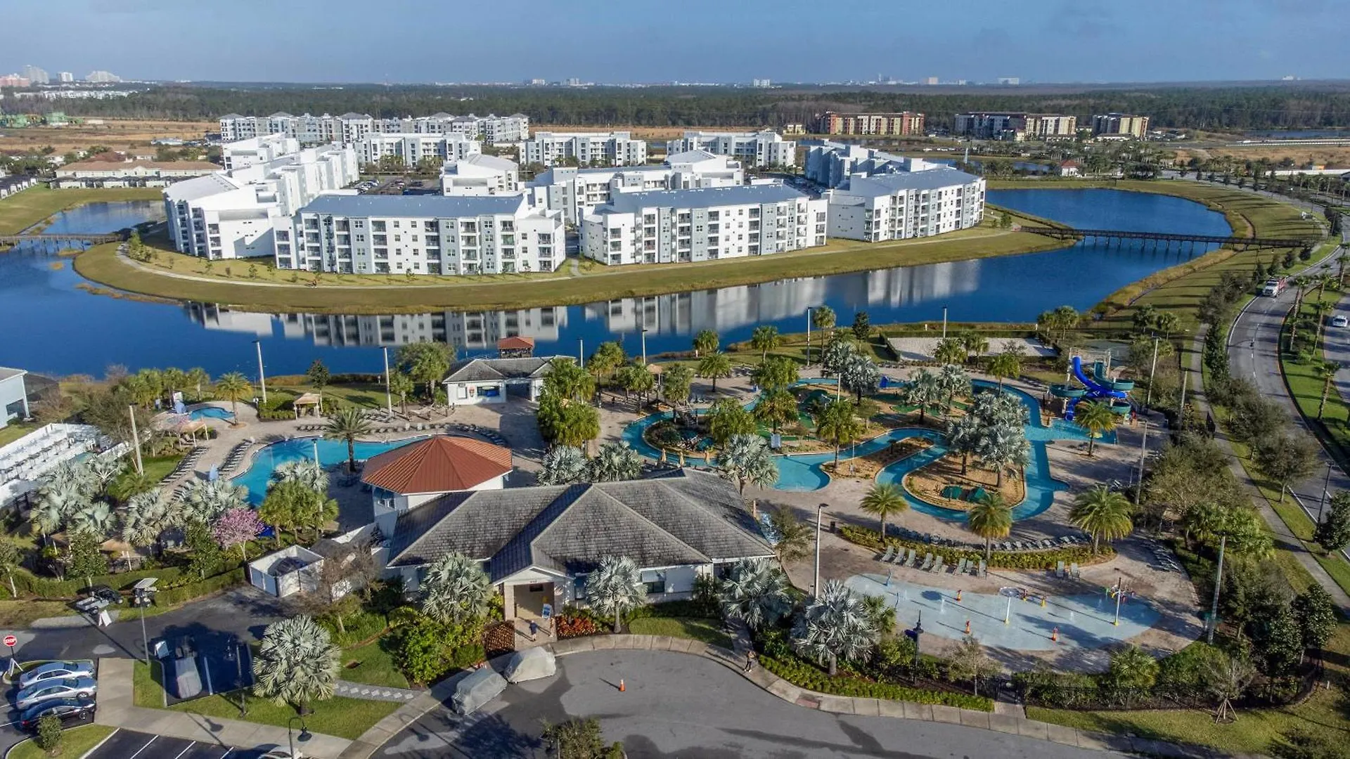 Townhome With A Pool At Storey