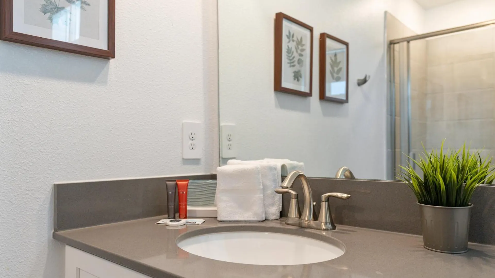 New At Storey Lake5 Bedrooms And 4 Bathrooms 度假居 基西米
