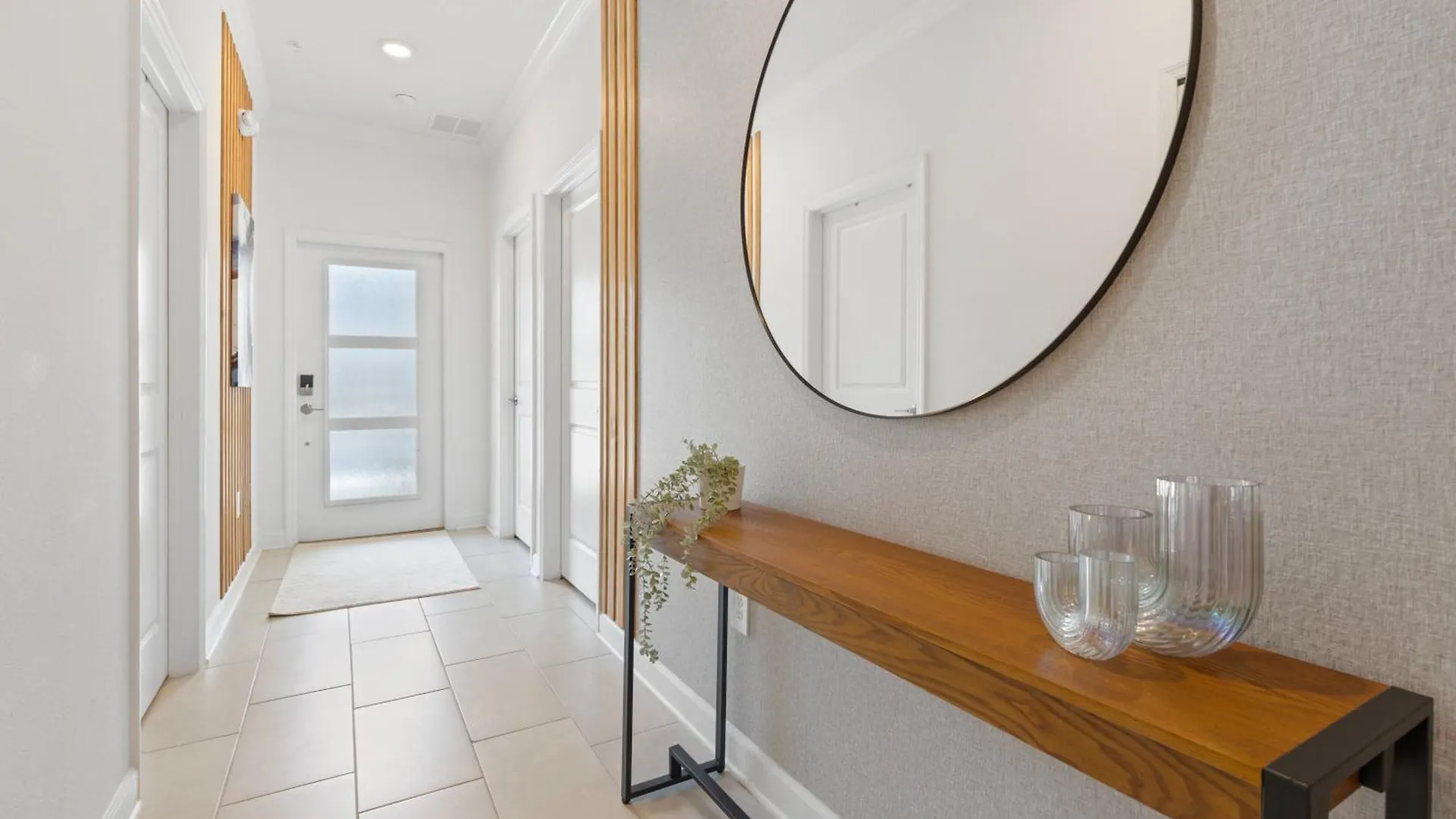 New At Storey Lake5 Bedrooms And 4 Bathrooms 基西米
