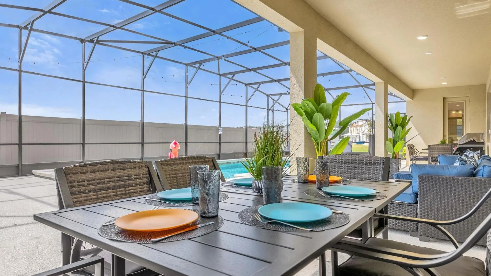 Holiday home Luxury - The Extras - Sleeps 39 *