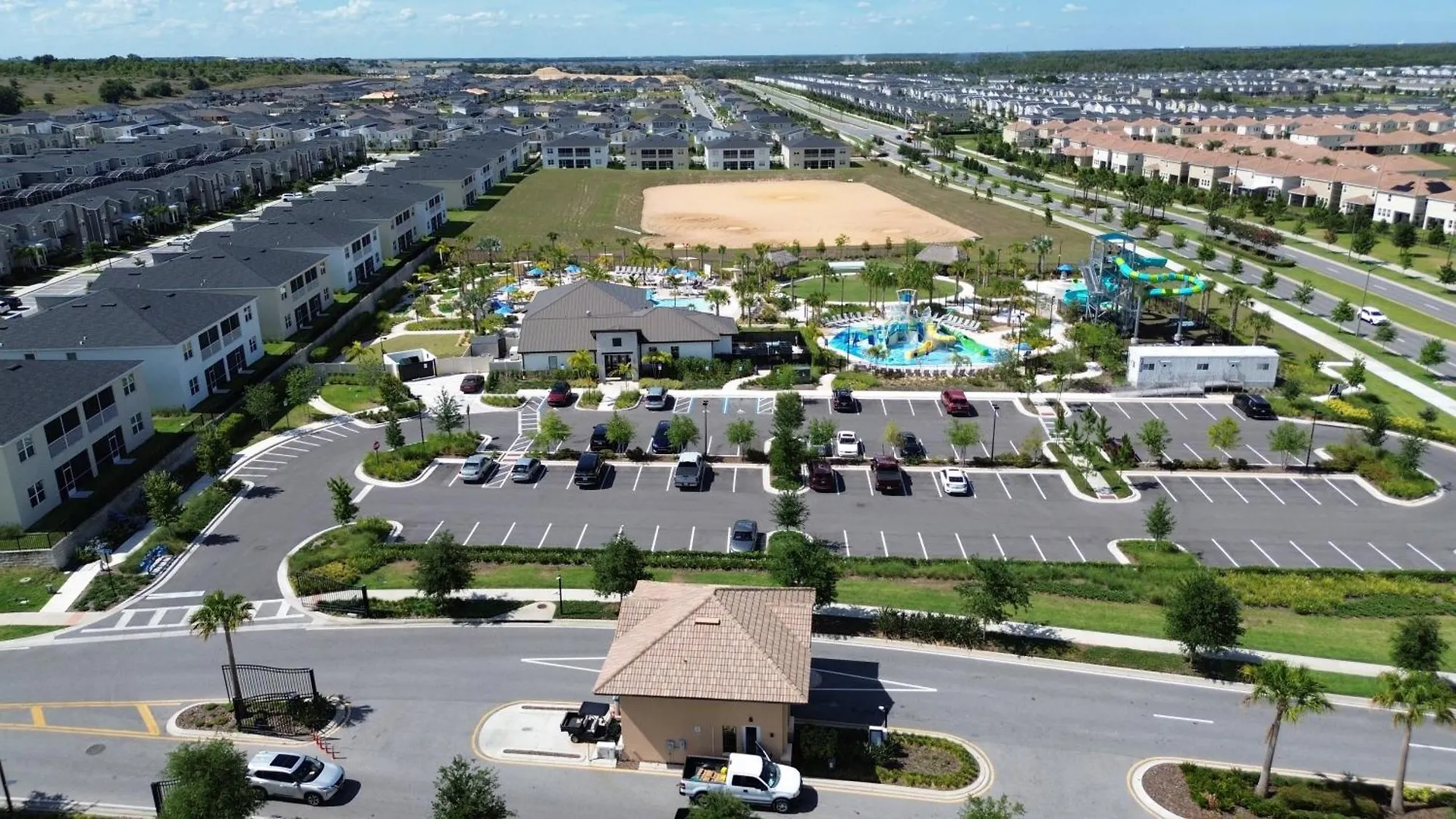 Adventure Park Escape, Walkable To Waterpark 펜션