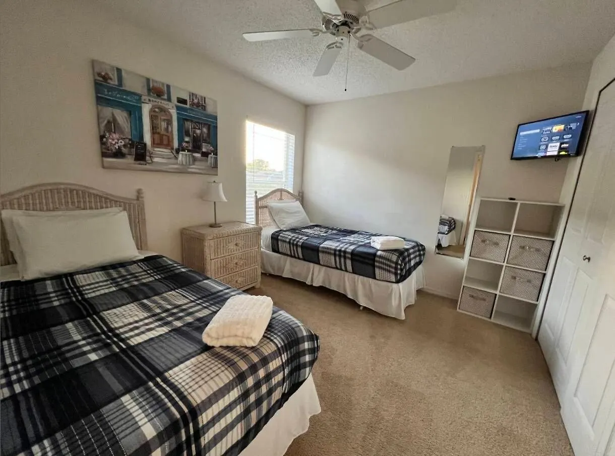 Villa 270 - 3b/2b Private Pool ☆close To Attractions☆ Kissimmee