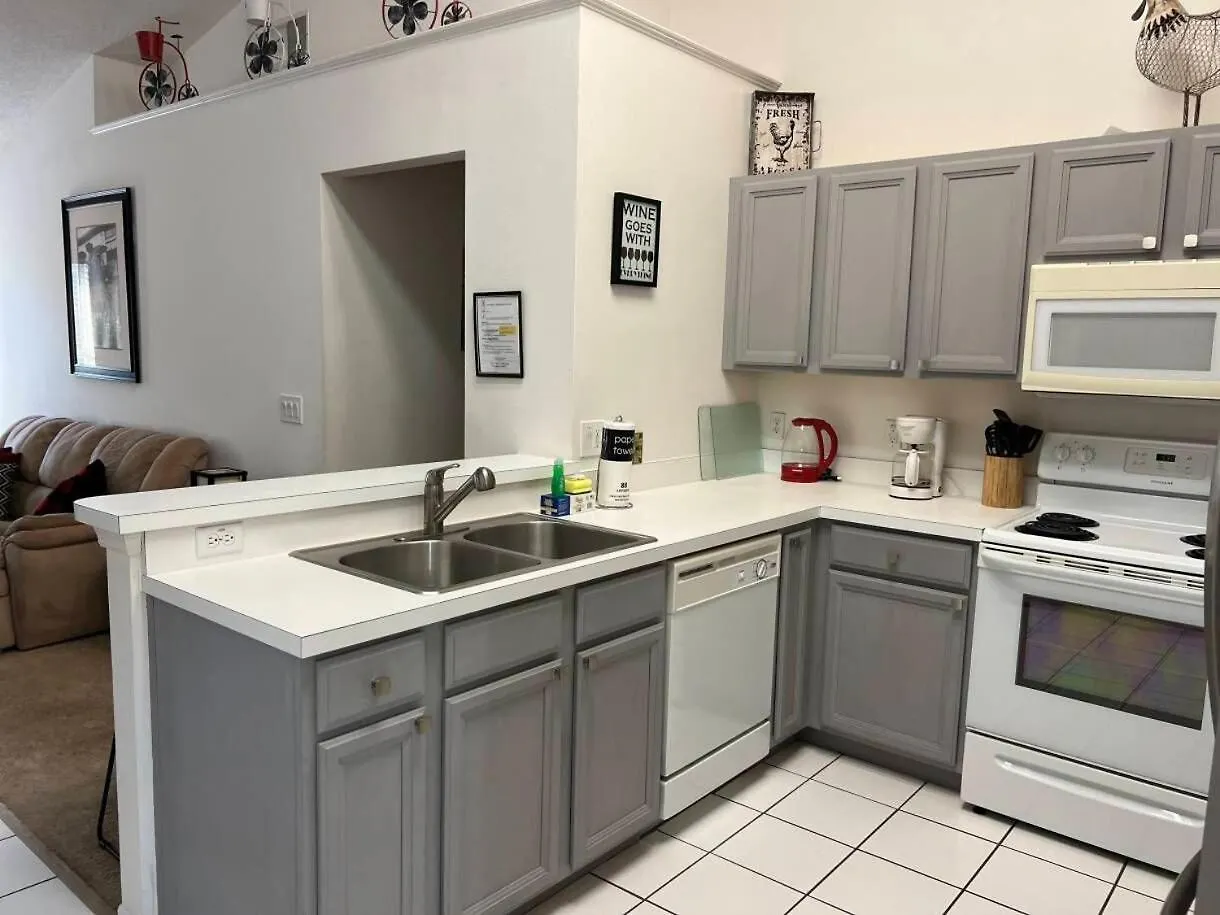 270 - 3b/2b Private Pool ☆close To Attractions☆ Villa
