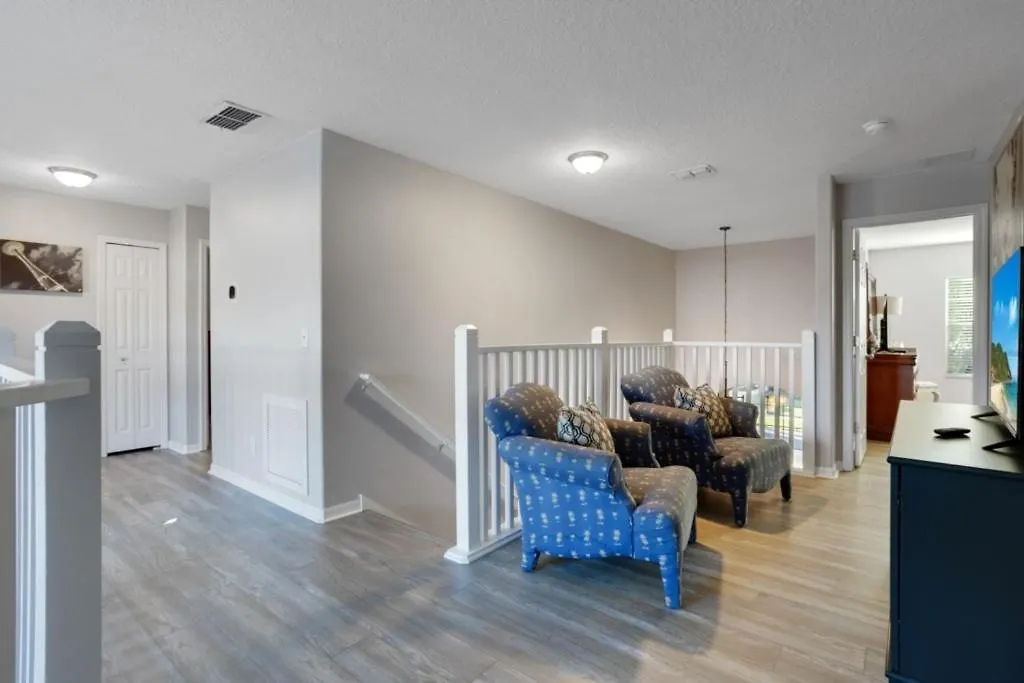 Six Bedroom Lanai Screened Pool & Villa Kissimmee