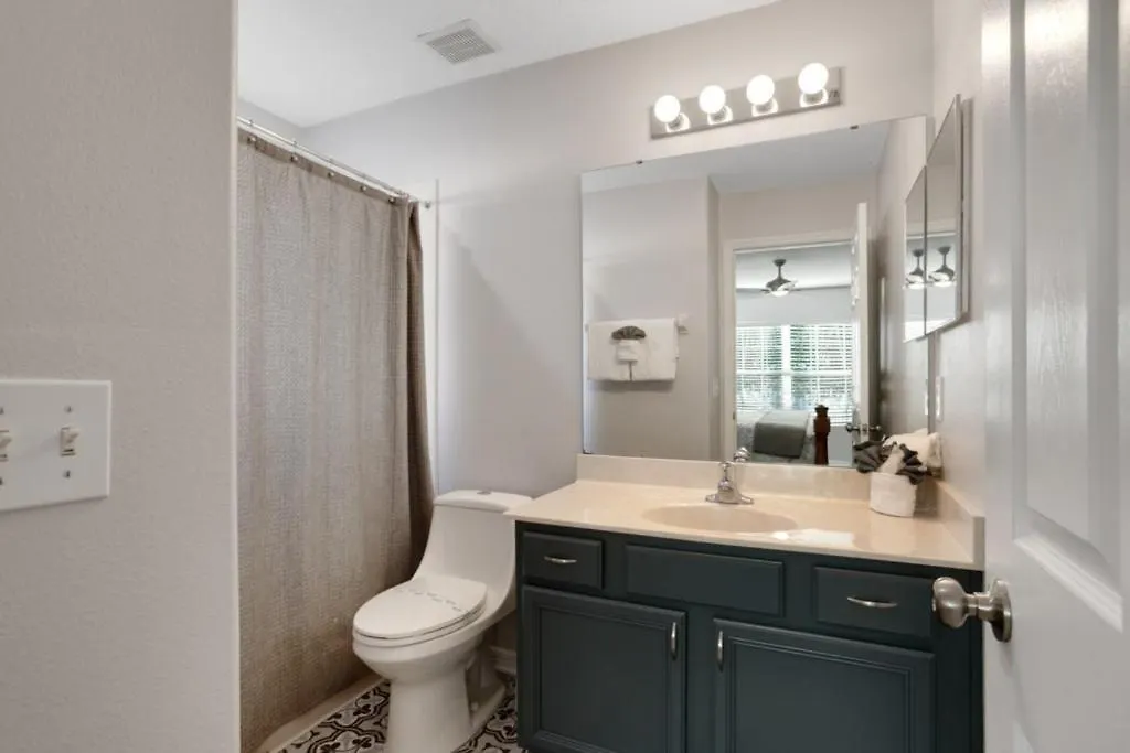 Six Bedroom Lanai Screened Pool & Villa Kissimmee