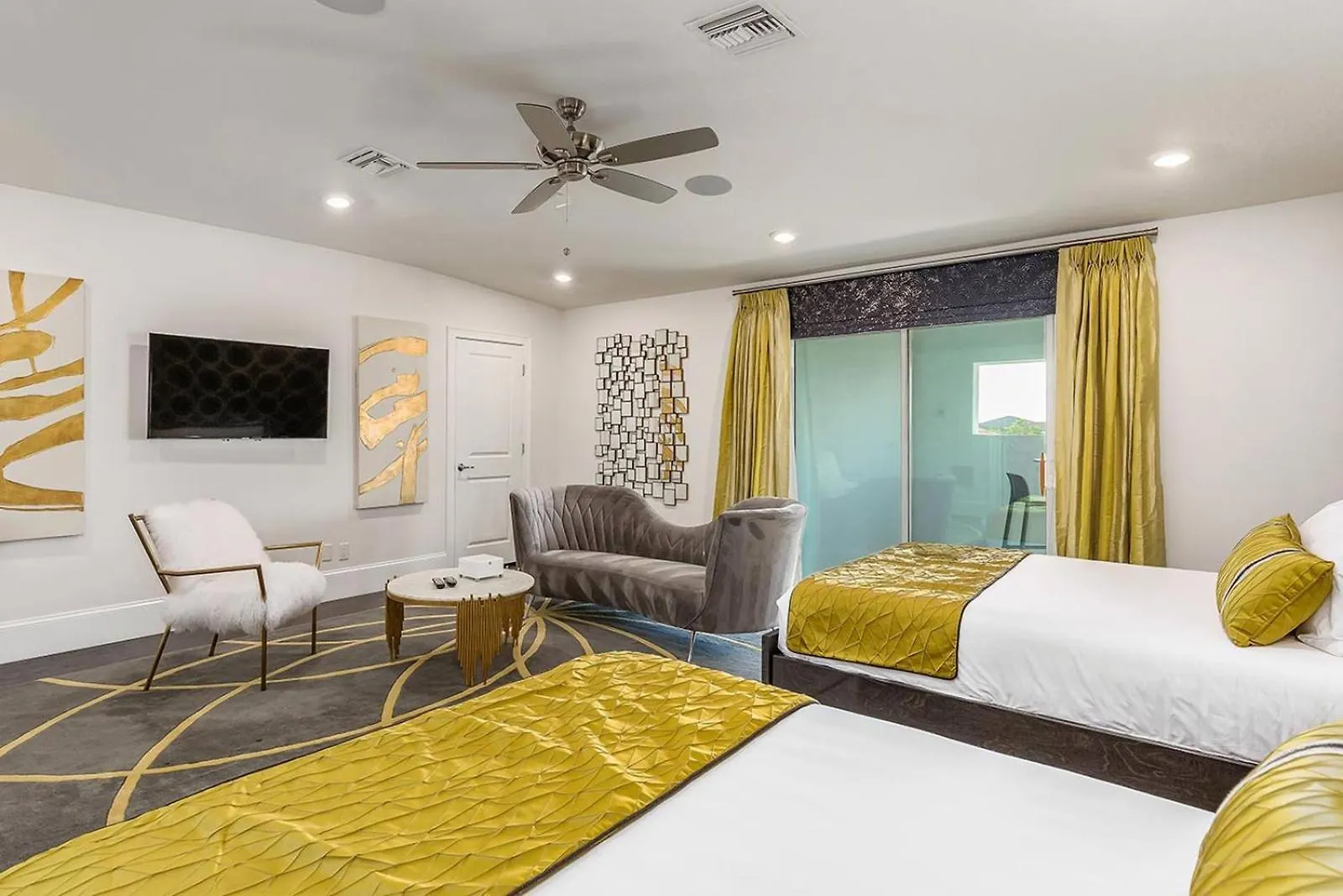 Estate With Arcade, Theater, Superhero Br, Near Parks * Kissimmee