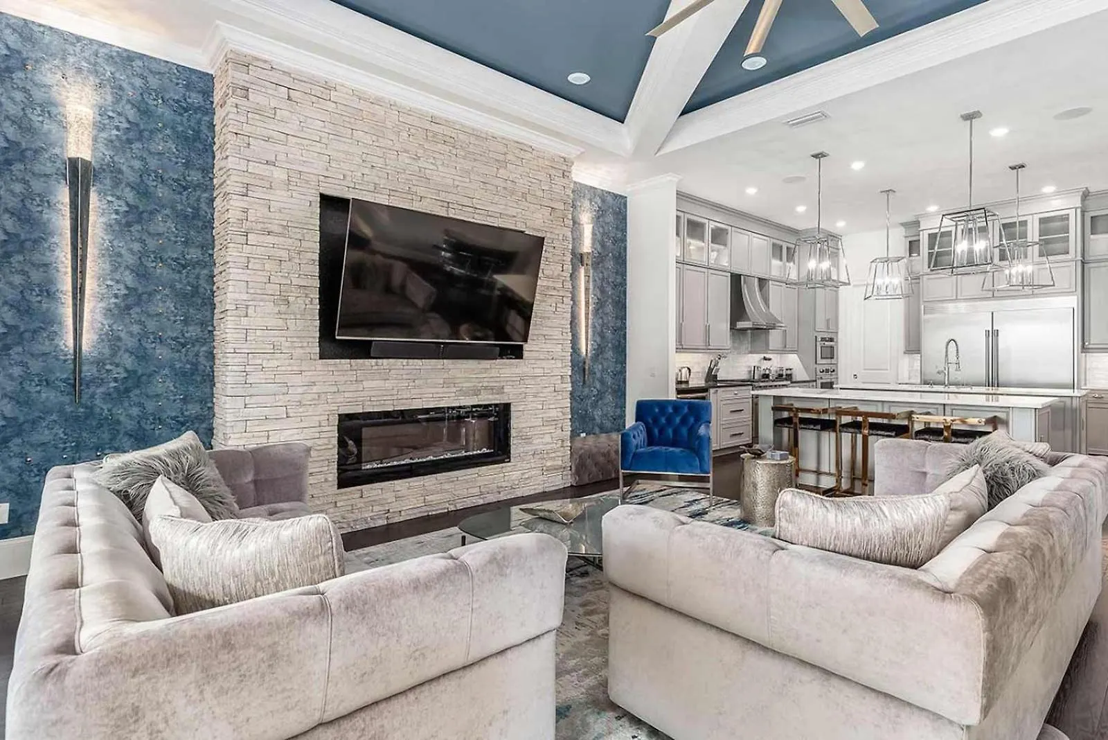 Villa Estate With Arcade, Theater, Superhero Br, Near Parks Kissimmee