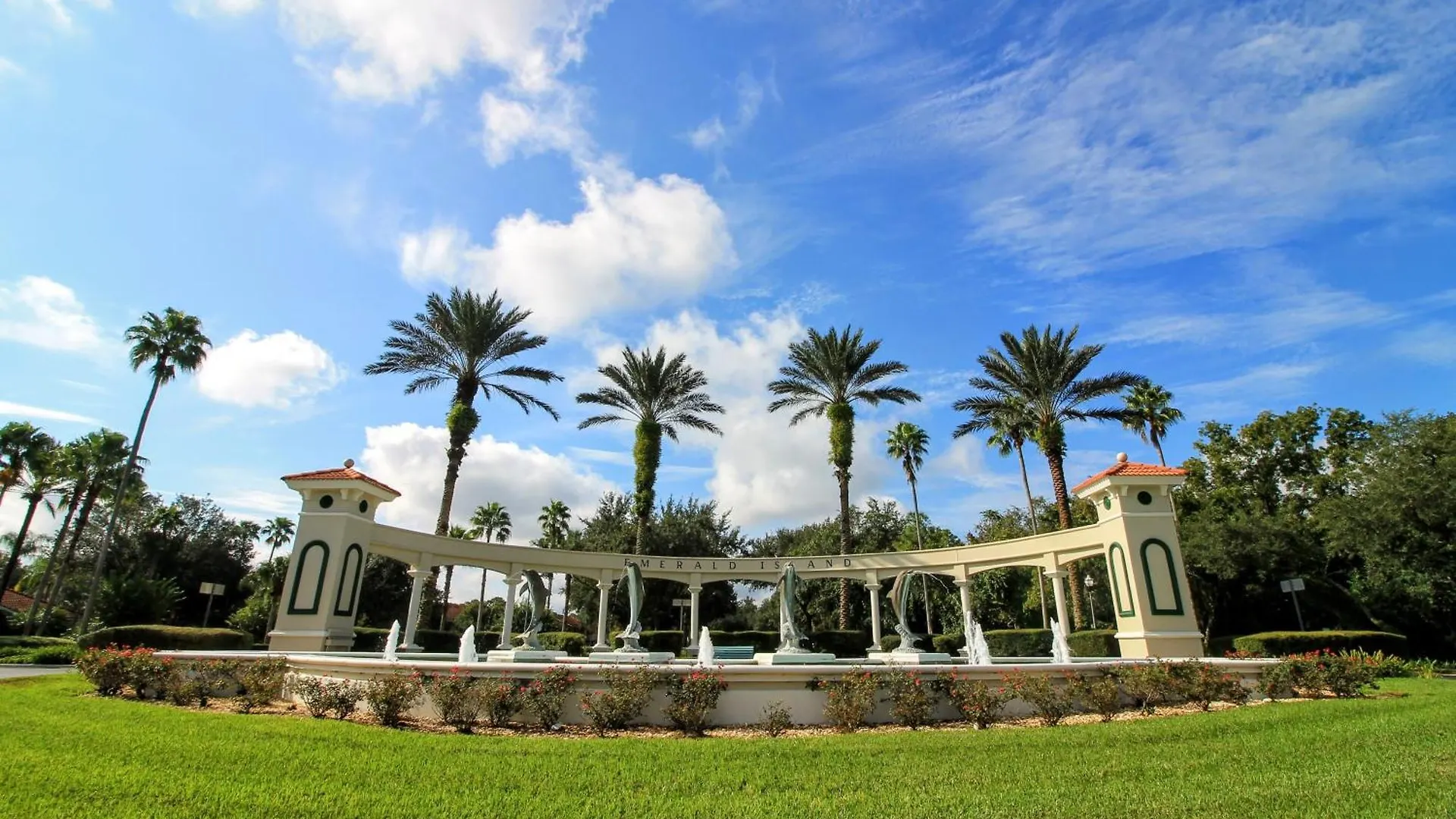 Emerald Island Luxe 3 Bdr *