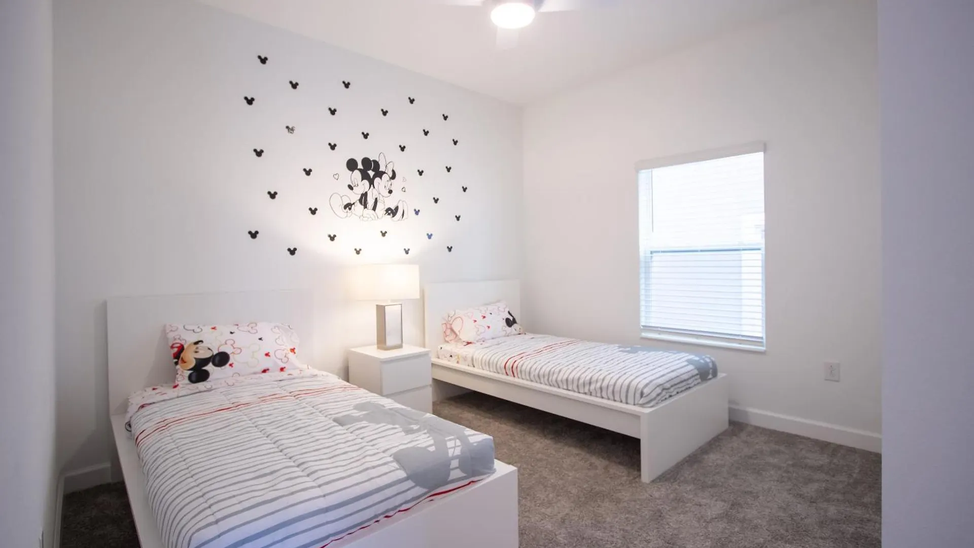 Holiday home Luxury Family Retreat Walkable To The Waterpark Kissimmee