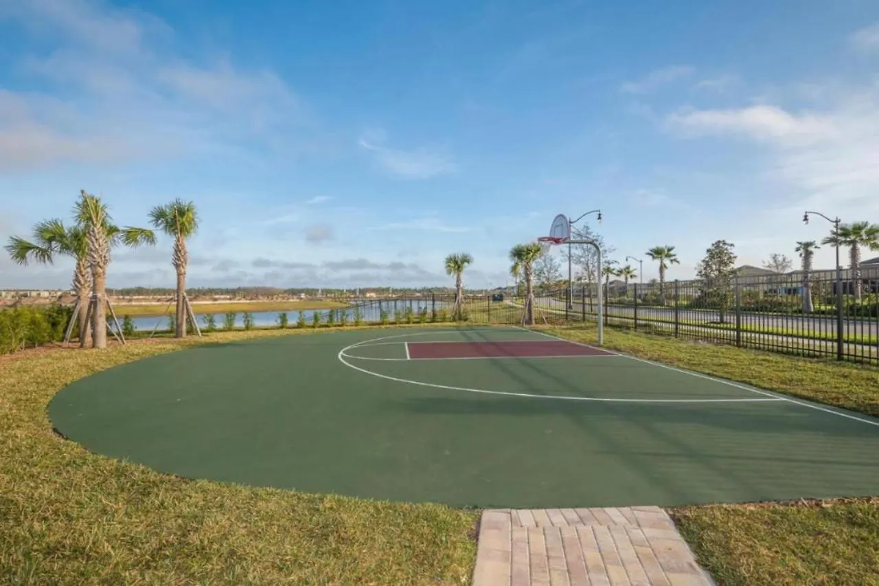 4 Bd 3 Ba Private Pool Storey 4832 *