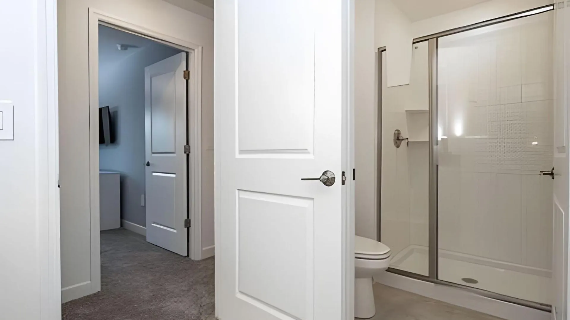 Smile - 4bd/3ba Storey Luxury Themed *