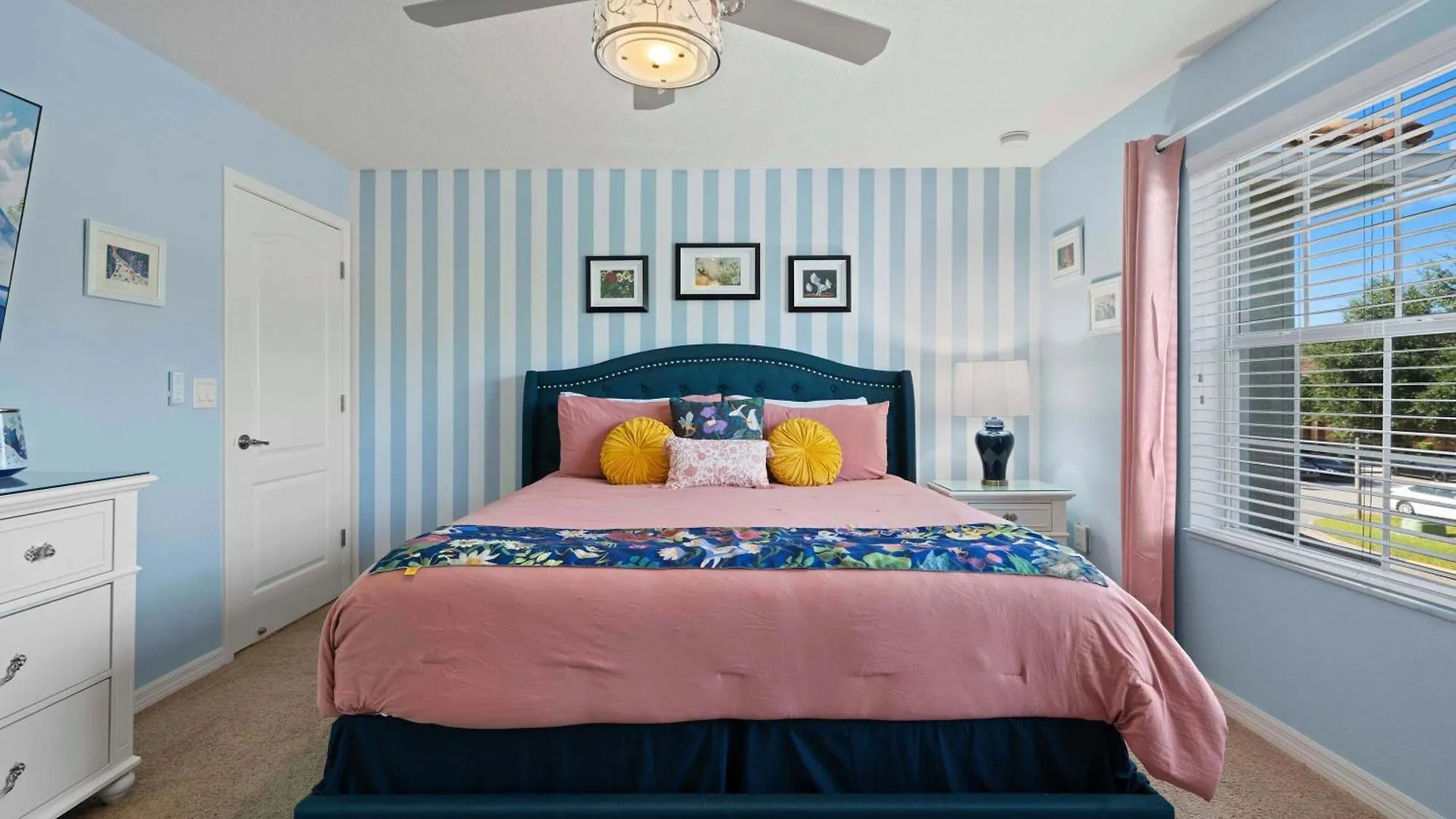 Welcome To Your Luxury Moana Villa